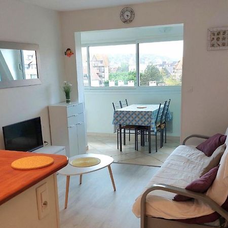 Charmant 2 Pieces Renove Avec Loggia, A Deux Pas De La Plage - Parking Prive - Idealement Situe - Fr-1-712-77 Вілле-сюр-Мер Екстер'єр фото